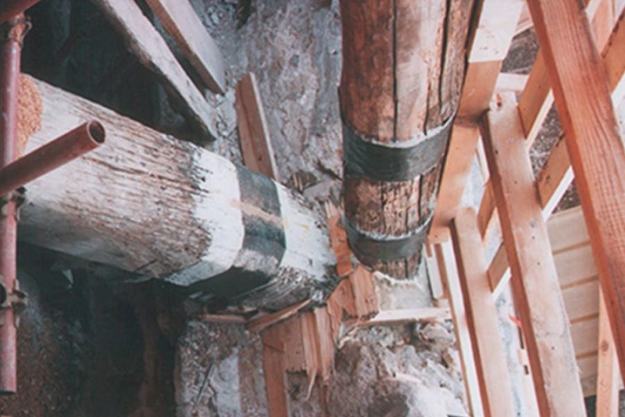 Refuerzo y reparación de vigas de madera